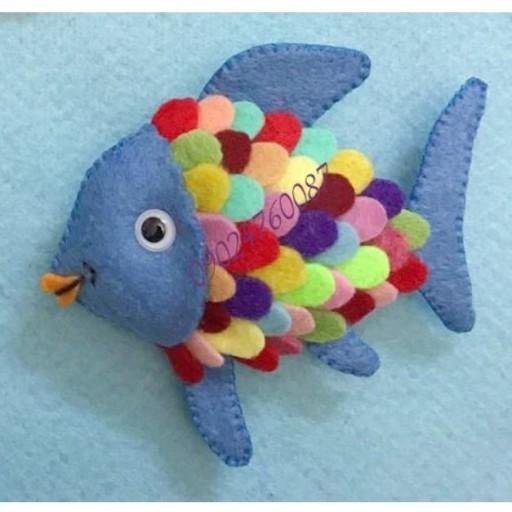 عروسک ماهی نمدی آبی رنگین کمانی