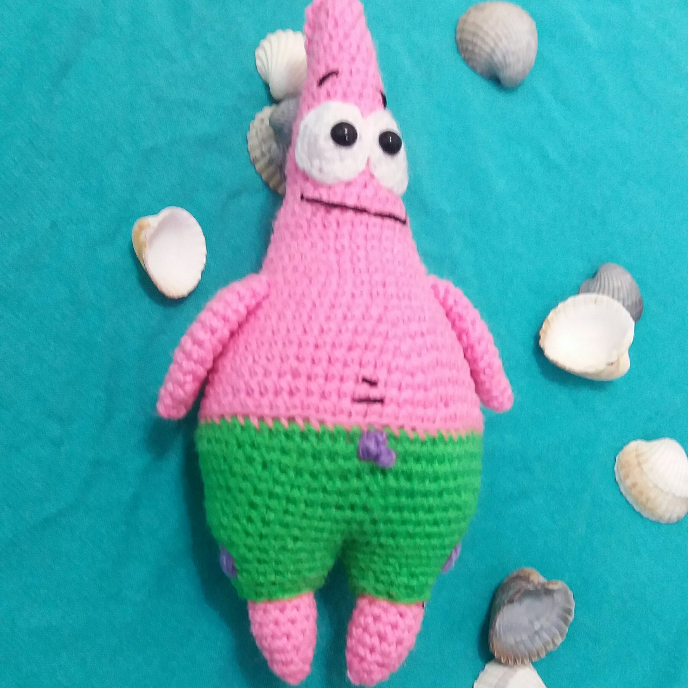 پاتریک کوچولو بافتنی پسکرایه 