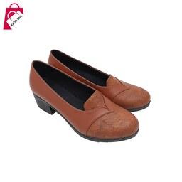 کفش چرم زنانه مدل چنگی پاشنه پنج سانتی رنگ عسلی( سایزهای 37 تا 40 ) شک و ارزان 
