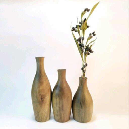 گلدان چوبی خراطی شده چوب گردو رنگ طبیعی چوب 