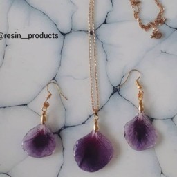 نیم ست گلبرگ طبیعی گل اژدر