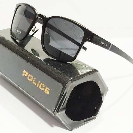 عینک آفتابی اسپرت برند پلیس جنسیت فریم تمام قاب آلومینیوم
جنسیت عدسی پلاریزد و یووی 400
