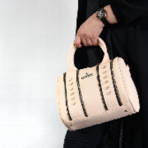 کیف زنانه صندوقی طرح گوچی بسیار شیک و زیبا در چهار رنگ مشکی، سرمه ای، صورتی و کرم
