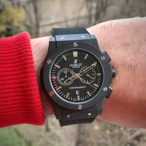 ساعتمچی مردانه هابلوت مشکی رنگ جنس بدنه استیل hublot