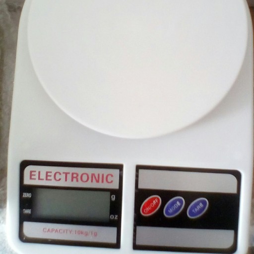 ترازوی دیجیتال وزن یک‌گرم تا ده کیلو
