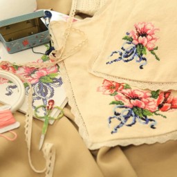 پک جانماز شماره دوزی (طرح گل )