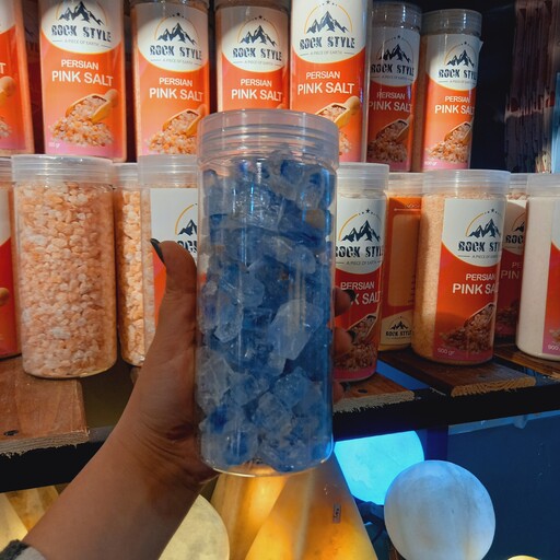نمک آبی گرمسار   راک استایل بسته ی یک کیلو گرمی(به صورت کلوخه و رگه های کاملا مشخص)