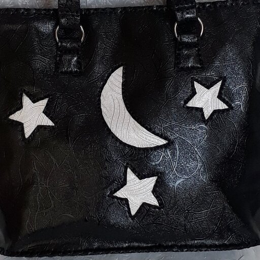 کیف دست دوز .چرم ماه ستاره