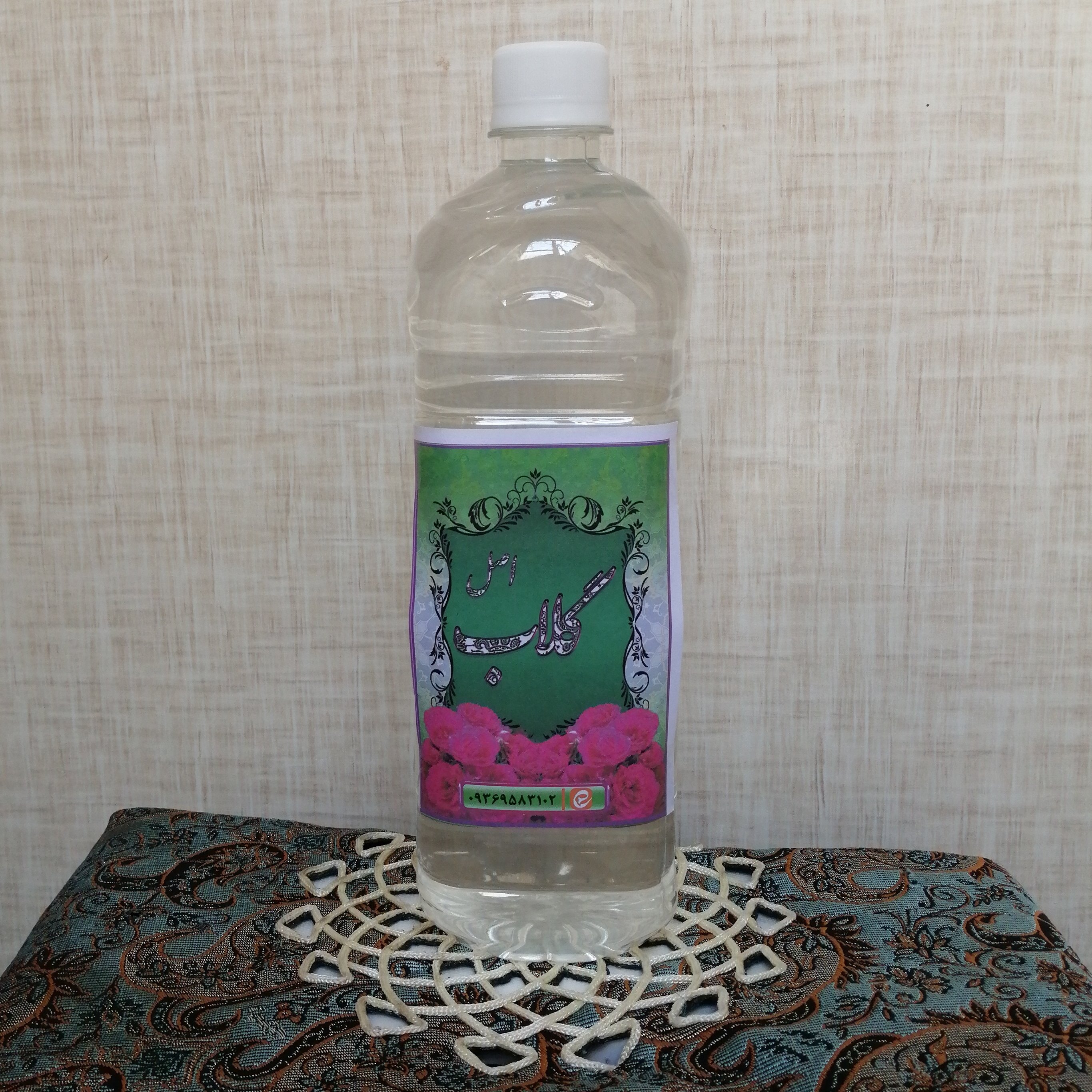 گلاب اصل و ممتاز خانگی یک لیتری