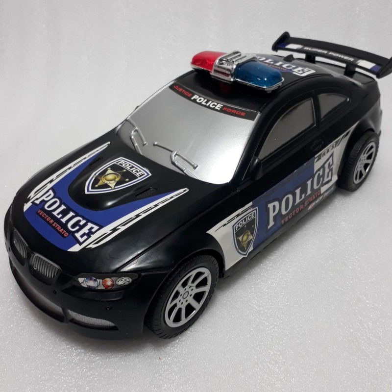 ماشین  پلیس  قدرتی  سایز  بزرگ  رنگ  سفید  و سیاه