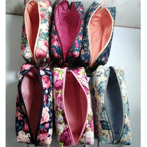 کیف لوازم آرایش گل گلی