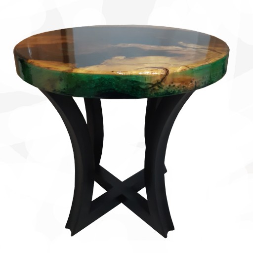 میز چوب و رزین شفاف