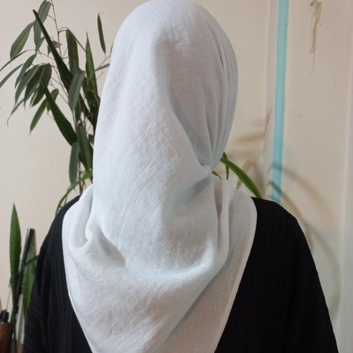 روسری  سفید نخی قواره 100 بسیار نرم و لطیف و سبک ایستایی عالی