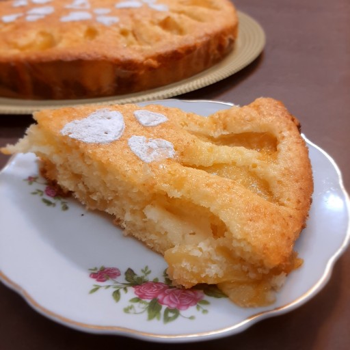 کیک زردآلو (10 الی 12 نفره)