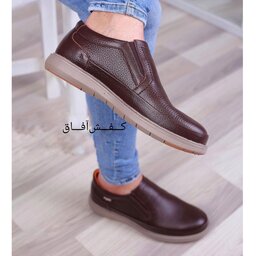 کفش چرم مردانه مارک نایت محصول تبریز با ضمانت در سه رنگ در سایزبندی 40 تا 45 در کفش افاق 