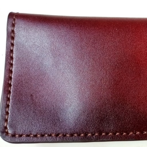 کیف کارتی و پولی در رنگ های مختلف با چرم طبیعی کاملا دست دوز