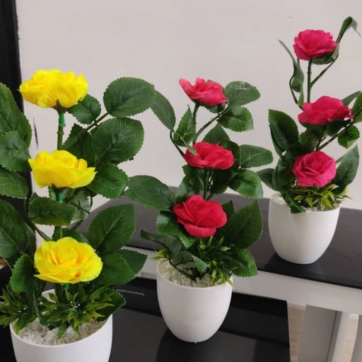 گلدان های دست ساز زیبا در سایزهای مختلف