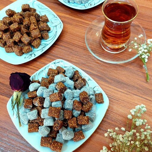 میوه خشک حبه ای خرما و انجیر  مخلوط 250 گرمی رژیمی