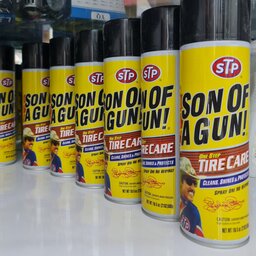 اسپری براق کننده لاستیک STP 600 گرمی SON OF A GUN