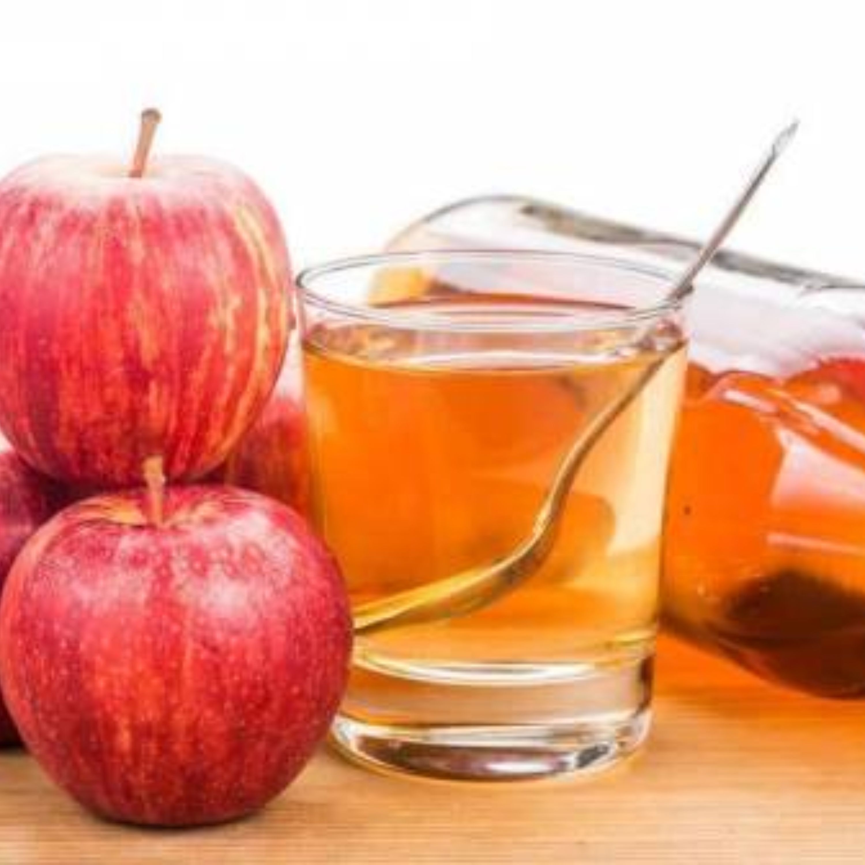 سرکه سیب کاملا طبیعی و فاقد آب سحرانا