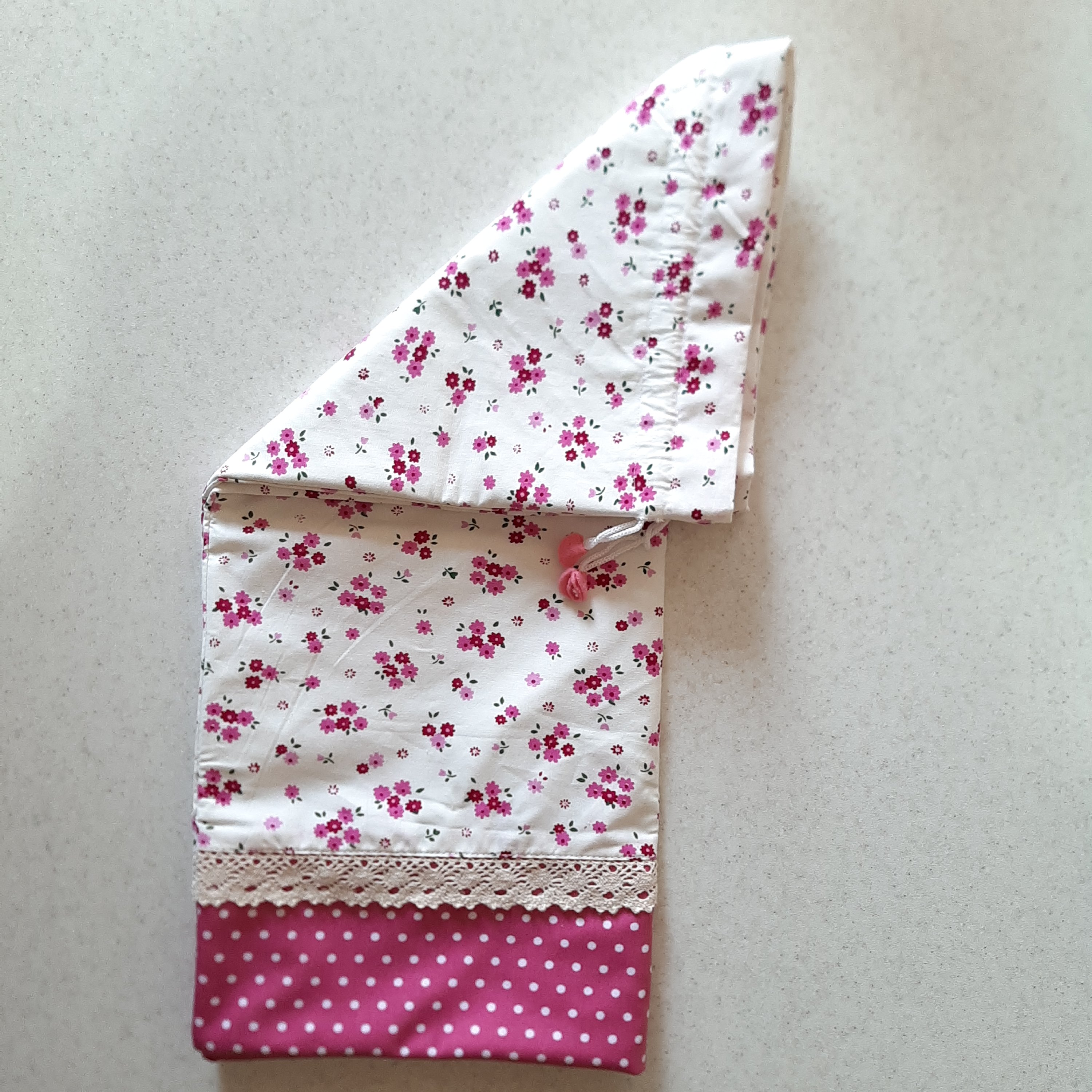 دستگیره مربعی گلدار ریز با خالخال صورتی