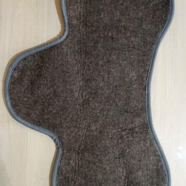 زین اسب نمدی