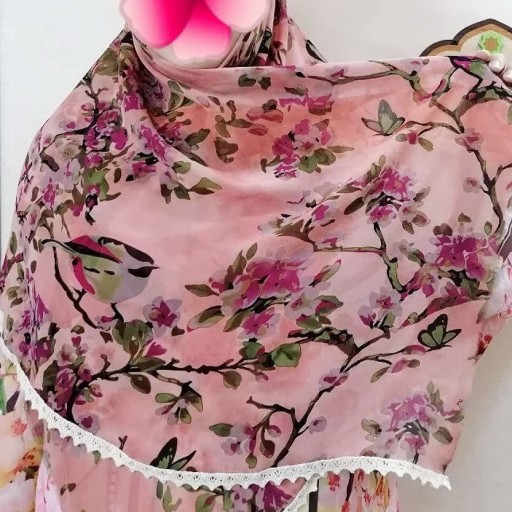 ست روسری و ساق دست گلبهی با طرح شکوفه و پرنده