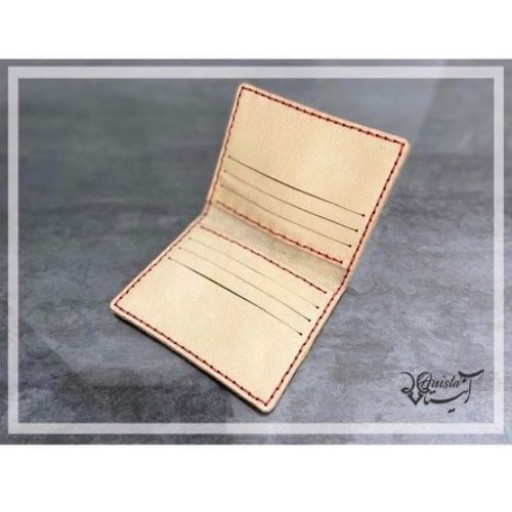 کیف کارتی طرح فضا نورد چرم بزی ایرانی رنگ کرمی چرم طبیعی ارسال رایگان همراه هدیه خاص