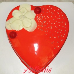 کیک خامه ای قلب
