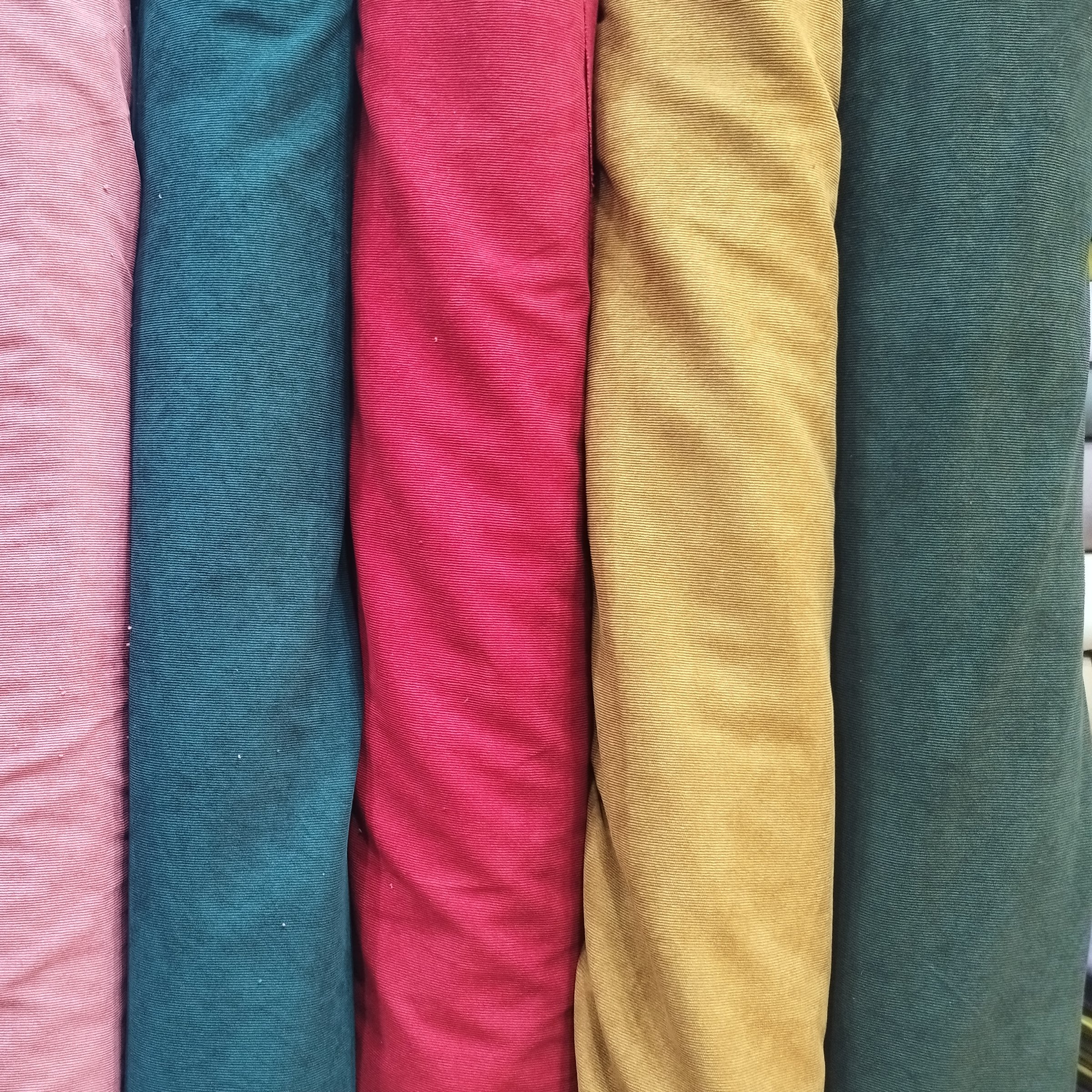 مخمل کبریتی ریز