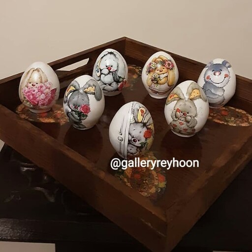 تخم مرغ سفالی رنگی با طرح خرگوش