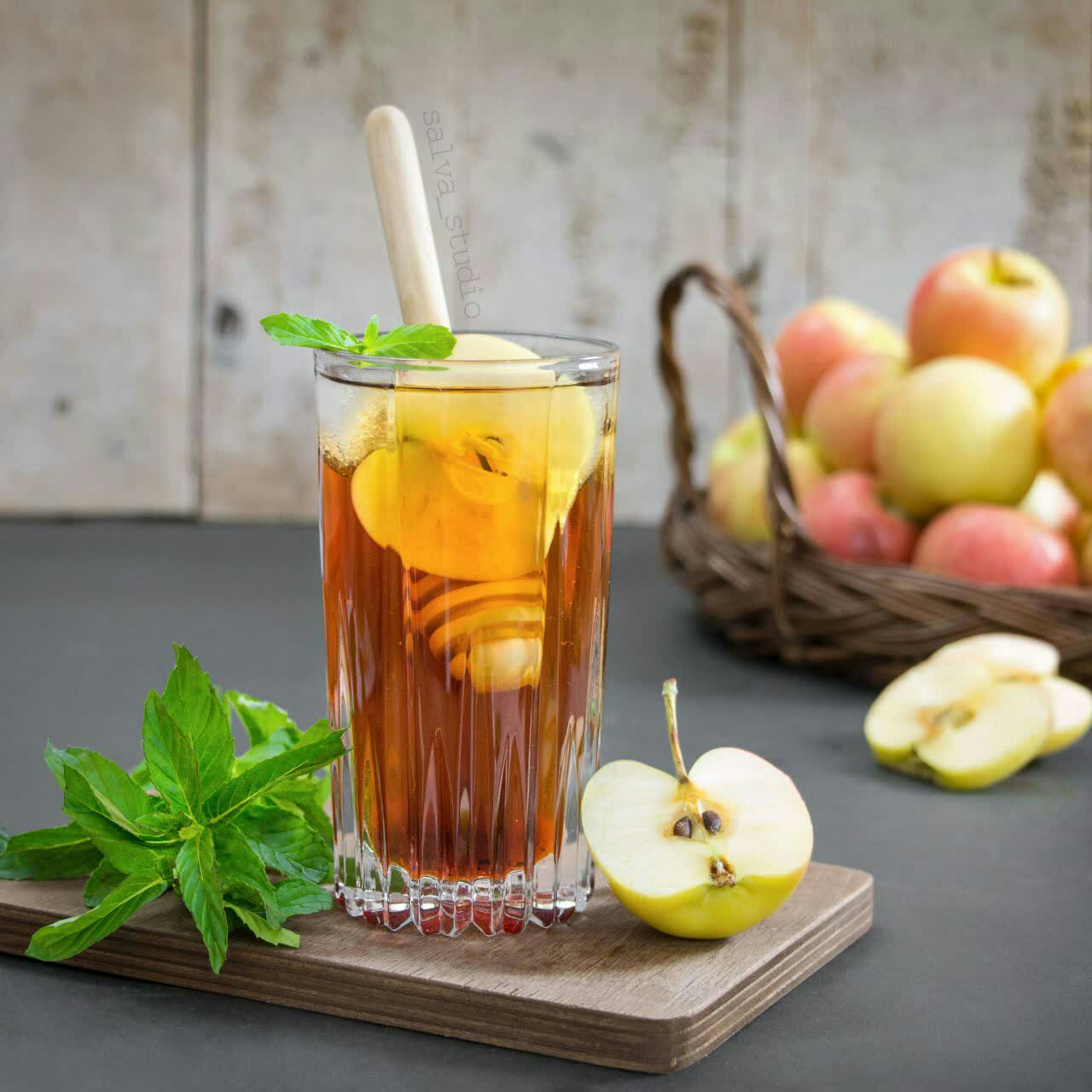 سرکه انگبین فوق غلیظ (سکنجبین عسلی نعنایی )
