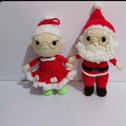 عروسک بافتنی بابانوئل و پیرزن هر دو باهم بافته شده با کاموای ایرانی رنگبندی به سلیقه شما