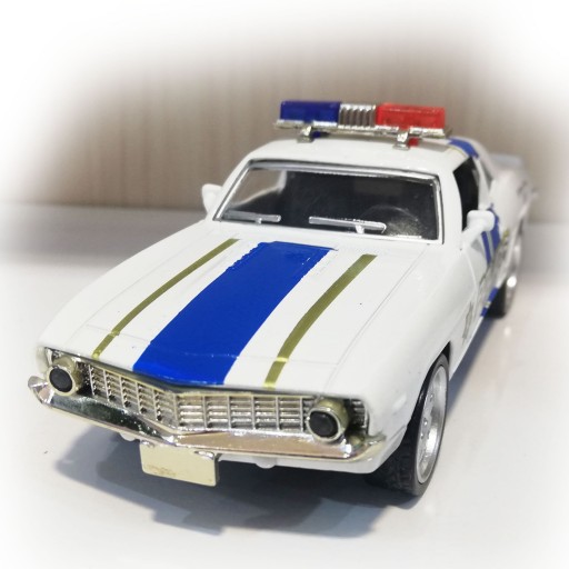 ماشین بازی فلزی فورد پلیس 911