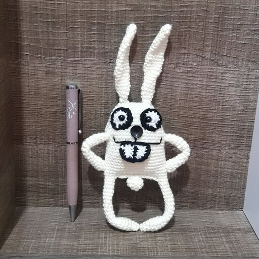 عروسک بافتنی خرگوش شیطون نماد سال 1402 