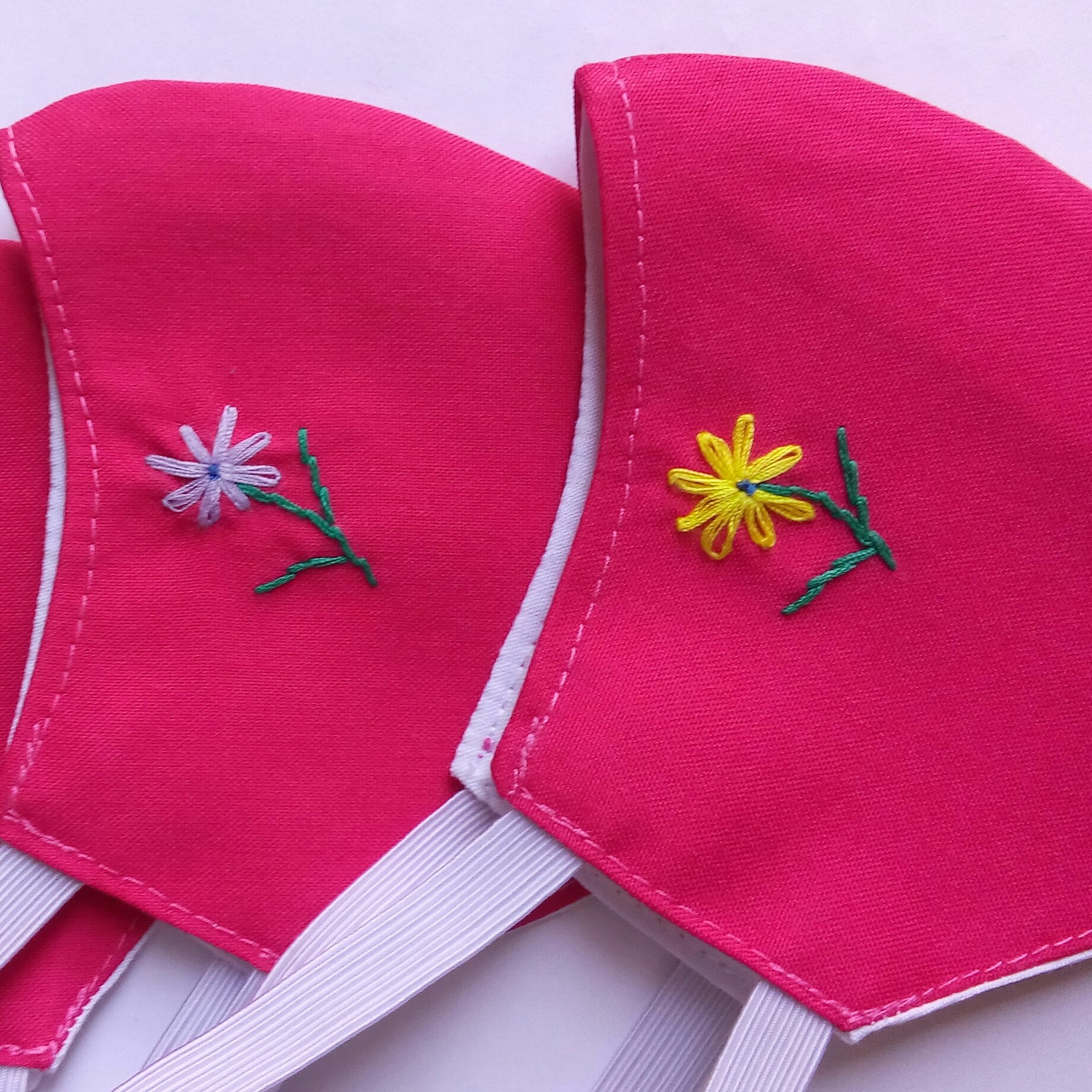 گلدوزی روی ماسک