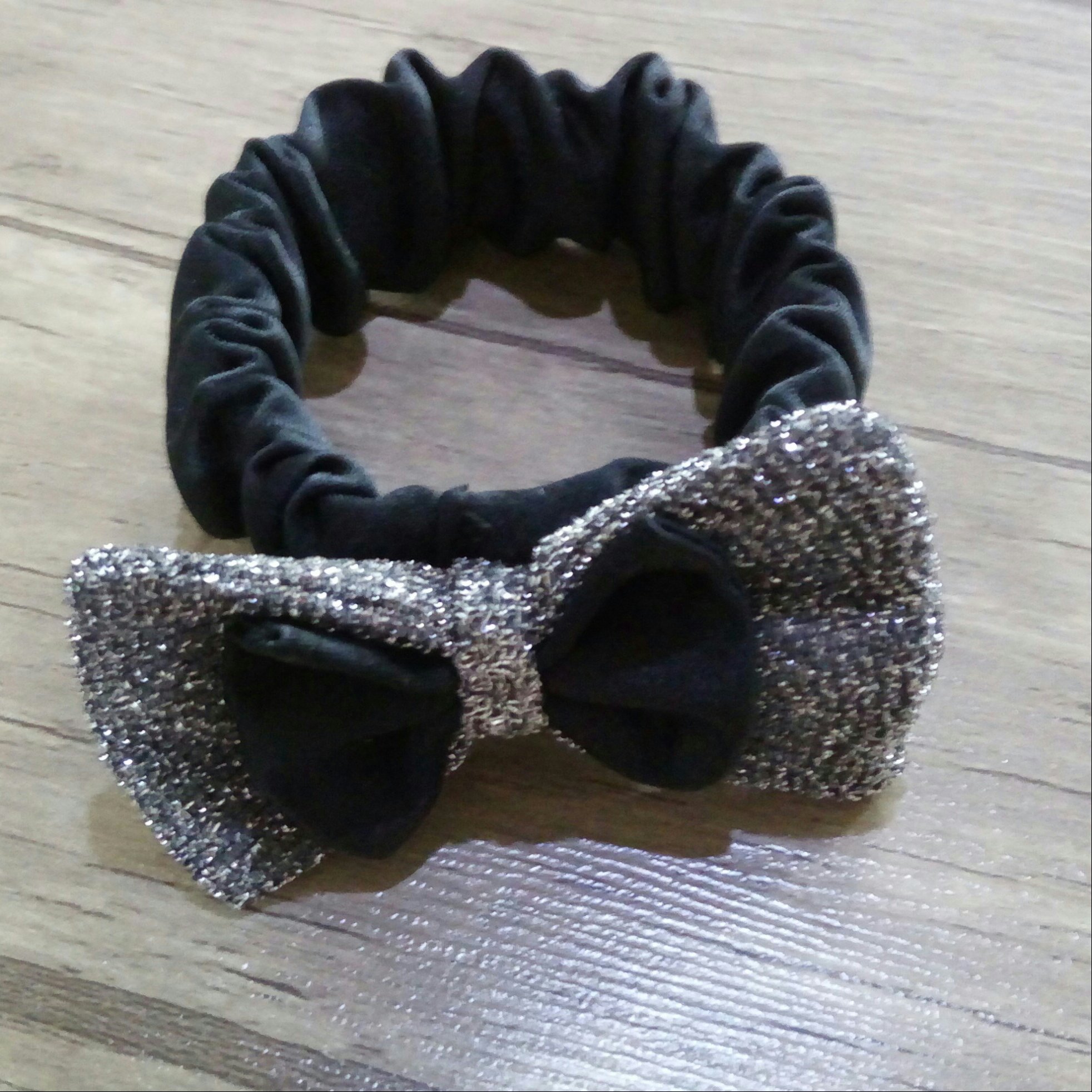 کش مو اسکرانچی پارچه ای آبی چمتا