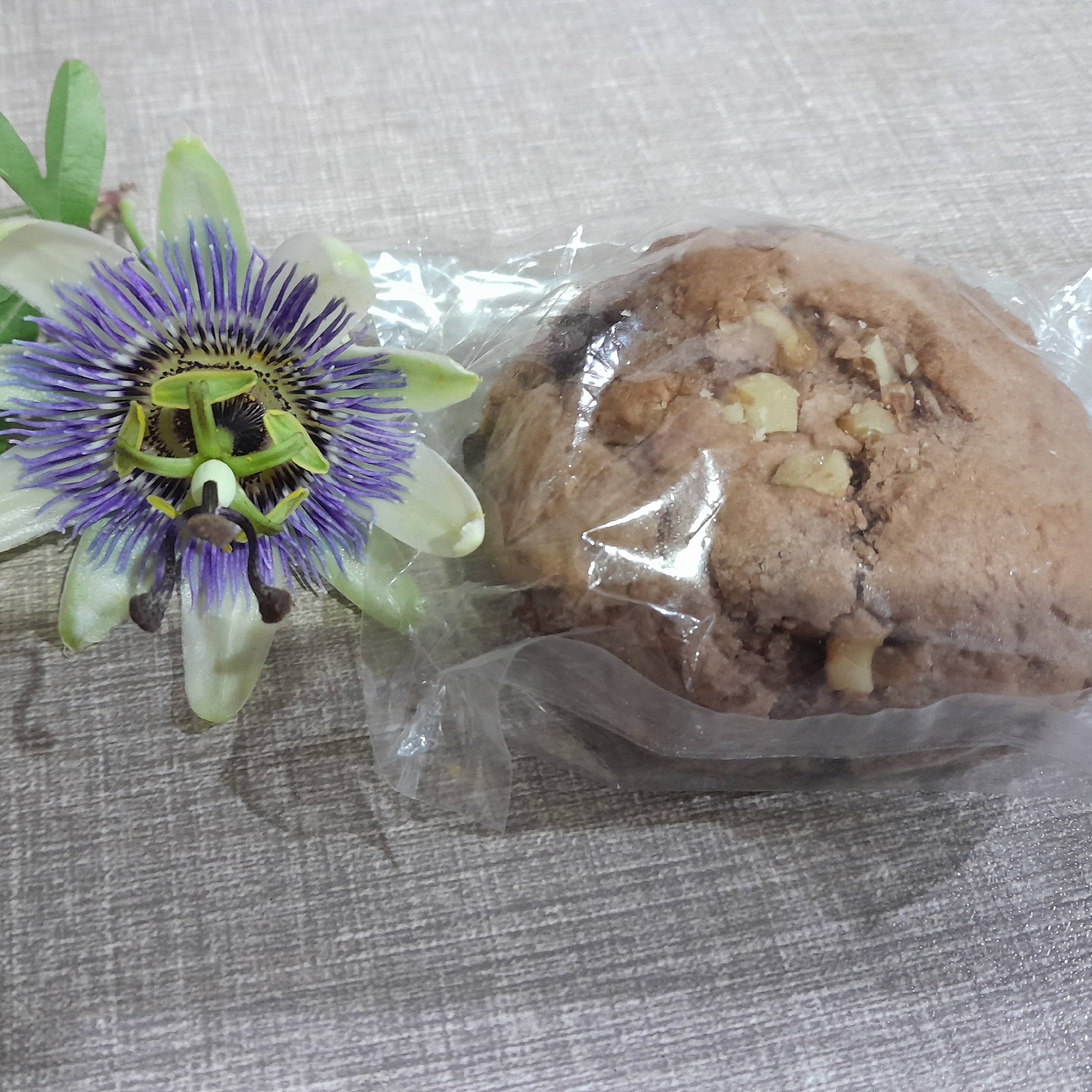 کوکی خانگی لاهیجان از برند لاهیج کوکی بابهترین کیفیت