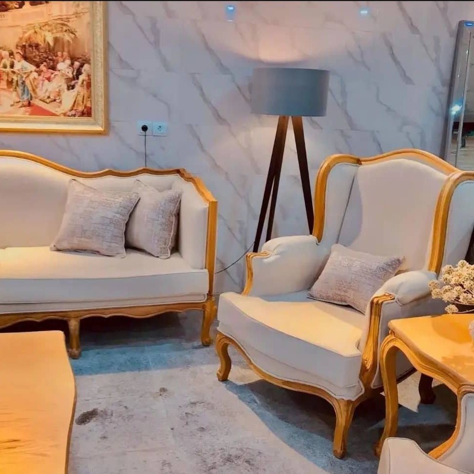 مبلمان کلاسیک  مدل مبل فرانسوی ابزاری 