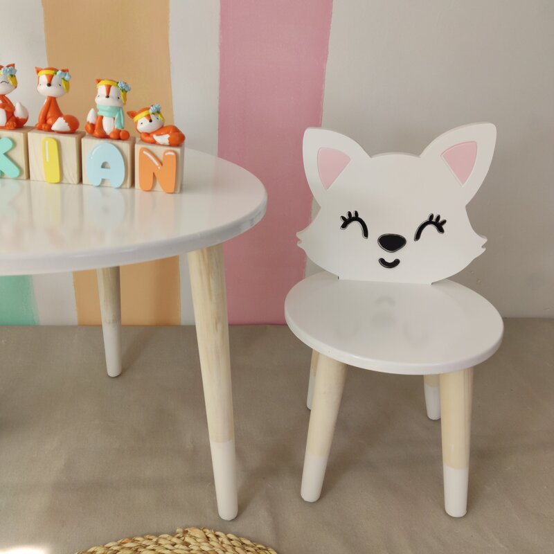 میز و صندلی مدل روباه سفید گوش صورتی