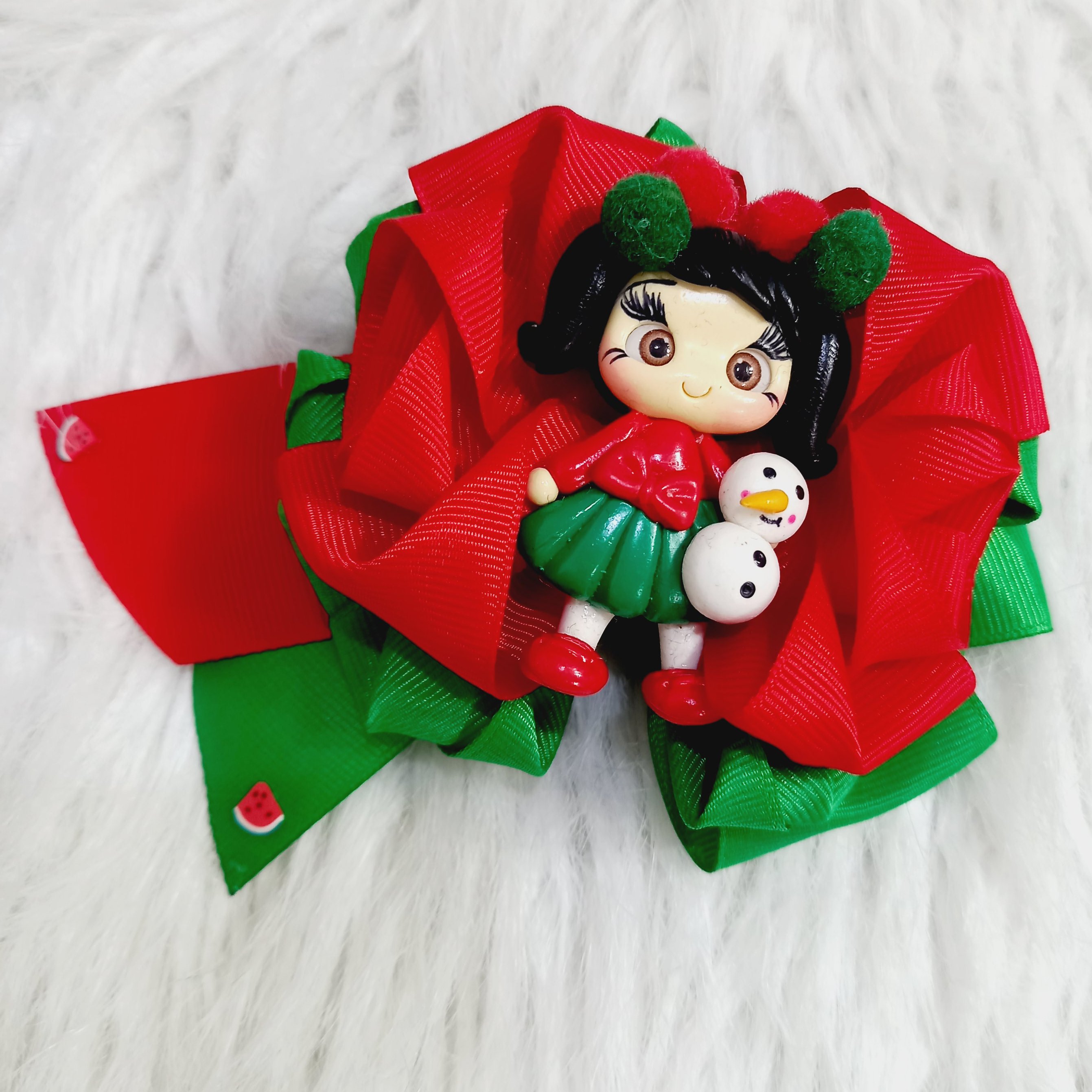 گلسر و کشمو یلدایی بسیار سبک ،کار دست،رنگبندی قابل تغییر میباشد