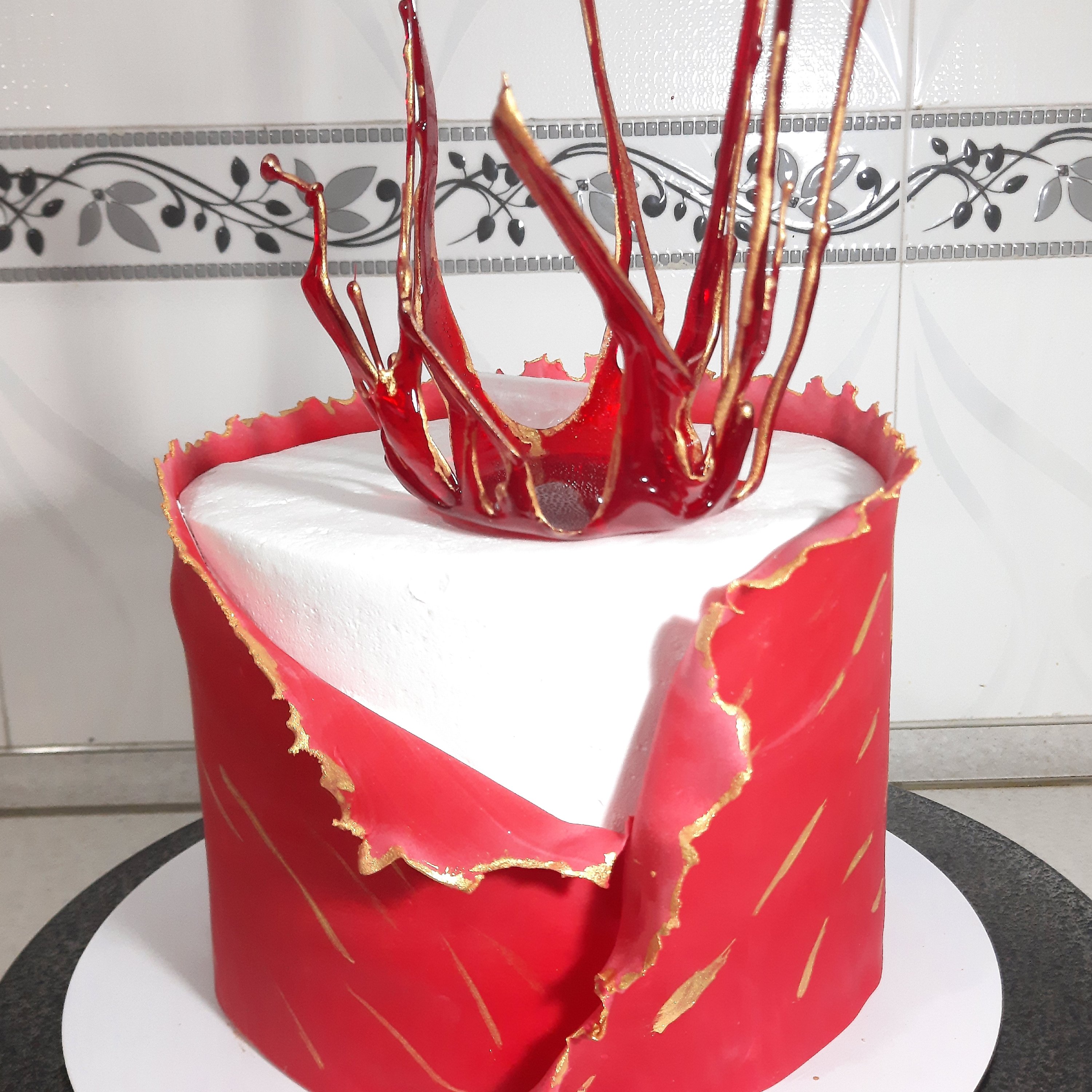 کیک سورپرایزمردانه