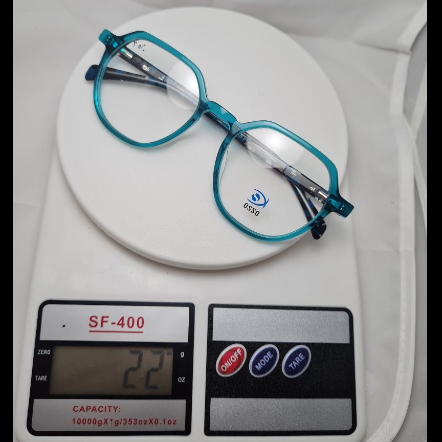 عینک طبی کائوچو زنانه رنگ خاص