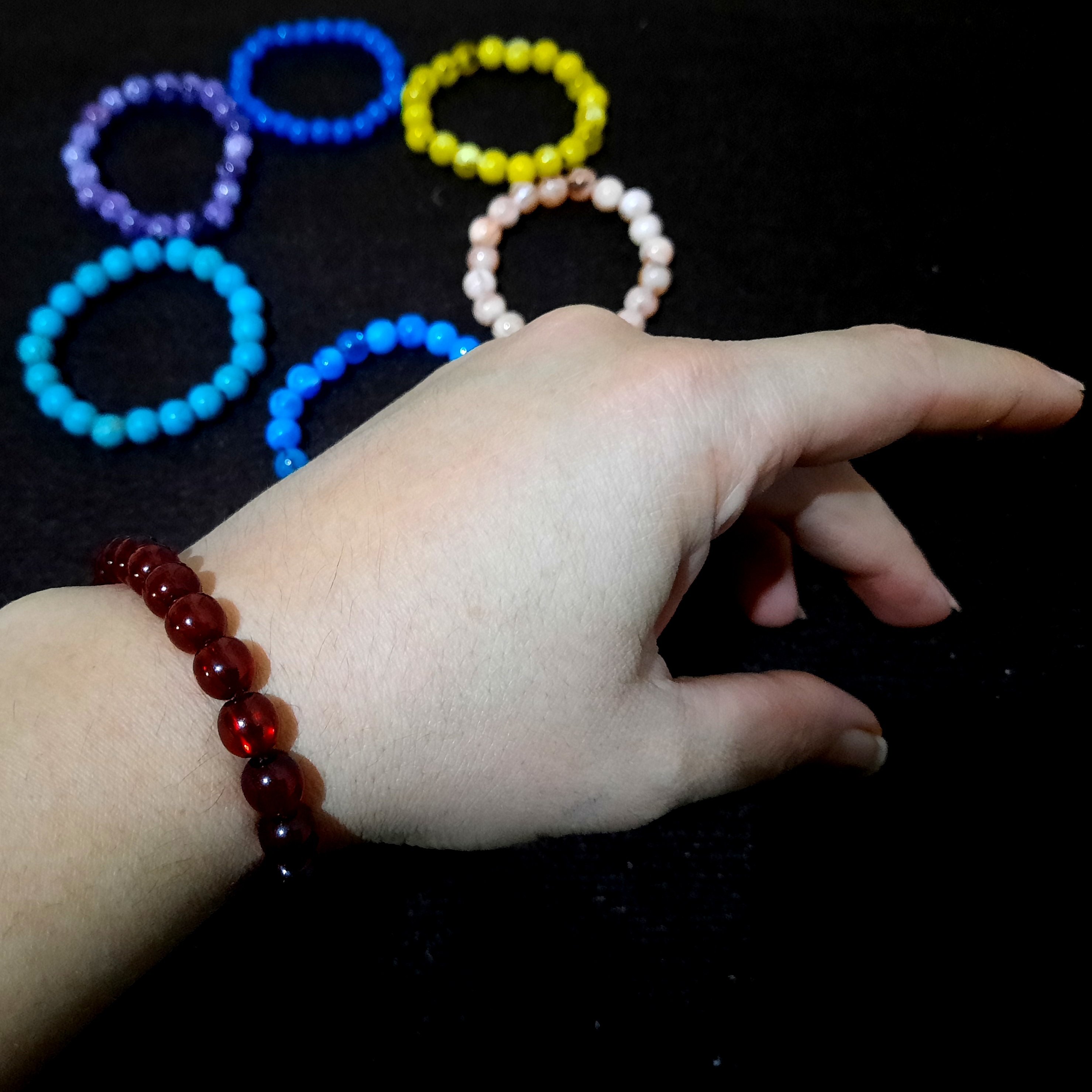 پک 10عددی دستبندهای  رنکی رنگی جذاب و دلبر  ( گیفت)