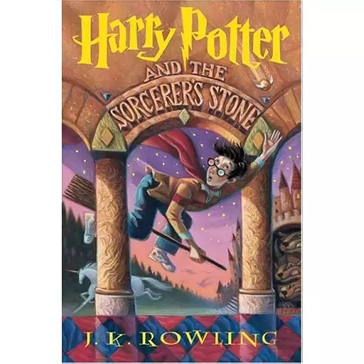 کتاب Harry Potter and the Sorcerers Stone اثر J.K. Rowling and Mary Grandpre انتشارات Scholastic Press