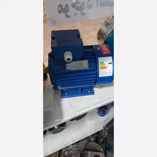 الکتروموتور یکونیم اسب سه فاز 1400 دور