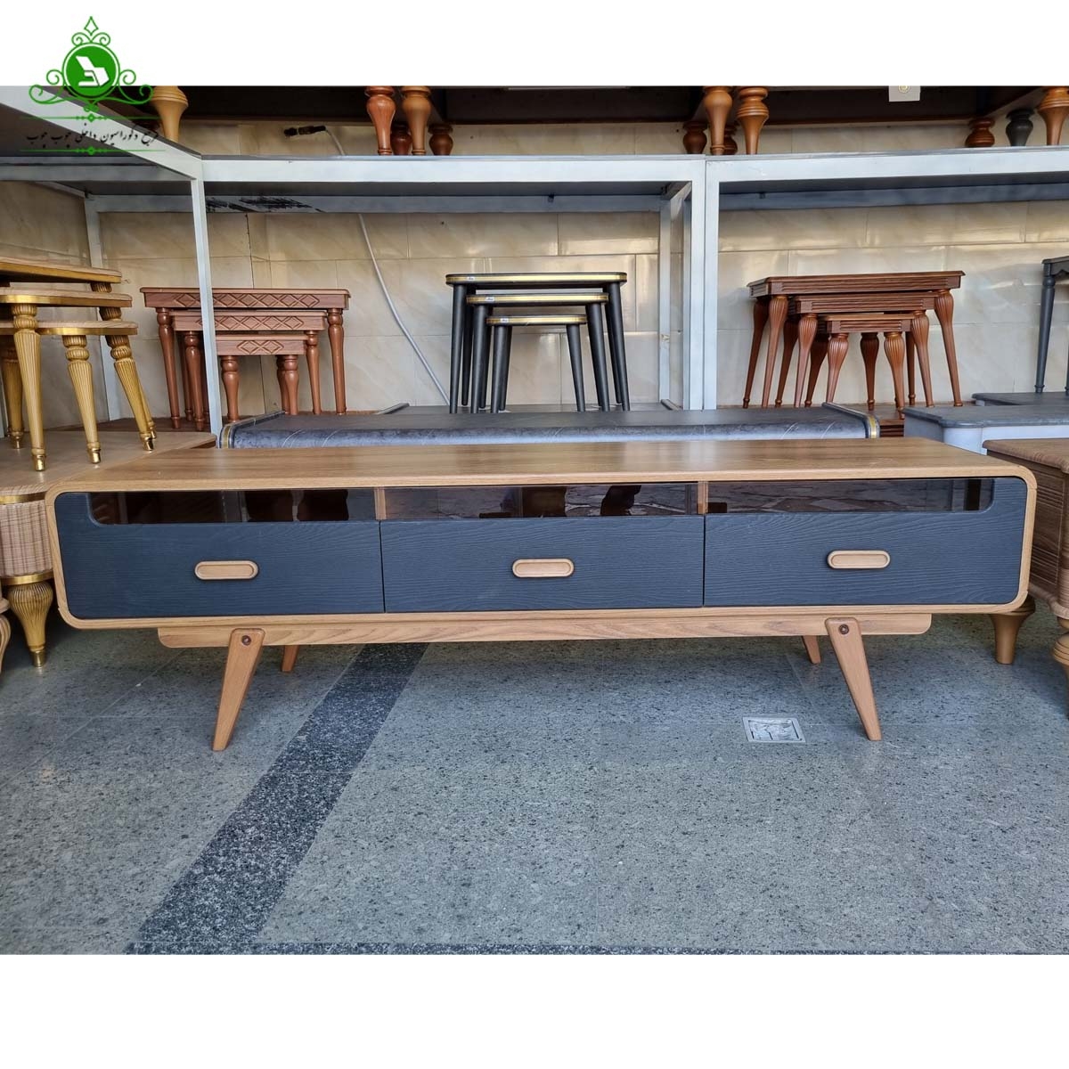 میز تلویزیون MDF وکیوم مدل استلا (پرداخت کرایه پس از تحویل)