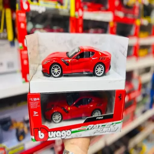 ماکت  ماشین فلزیburago ferrari f12tdf مقیاس 1/24