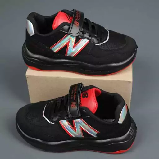 کتونی بچه گانه NewBalance مشکی قرمز