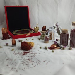 زعفران دسته امسالی یک مثقالی قائنات (درجه 1)